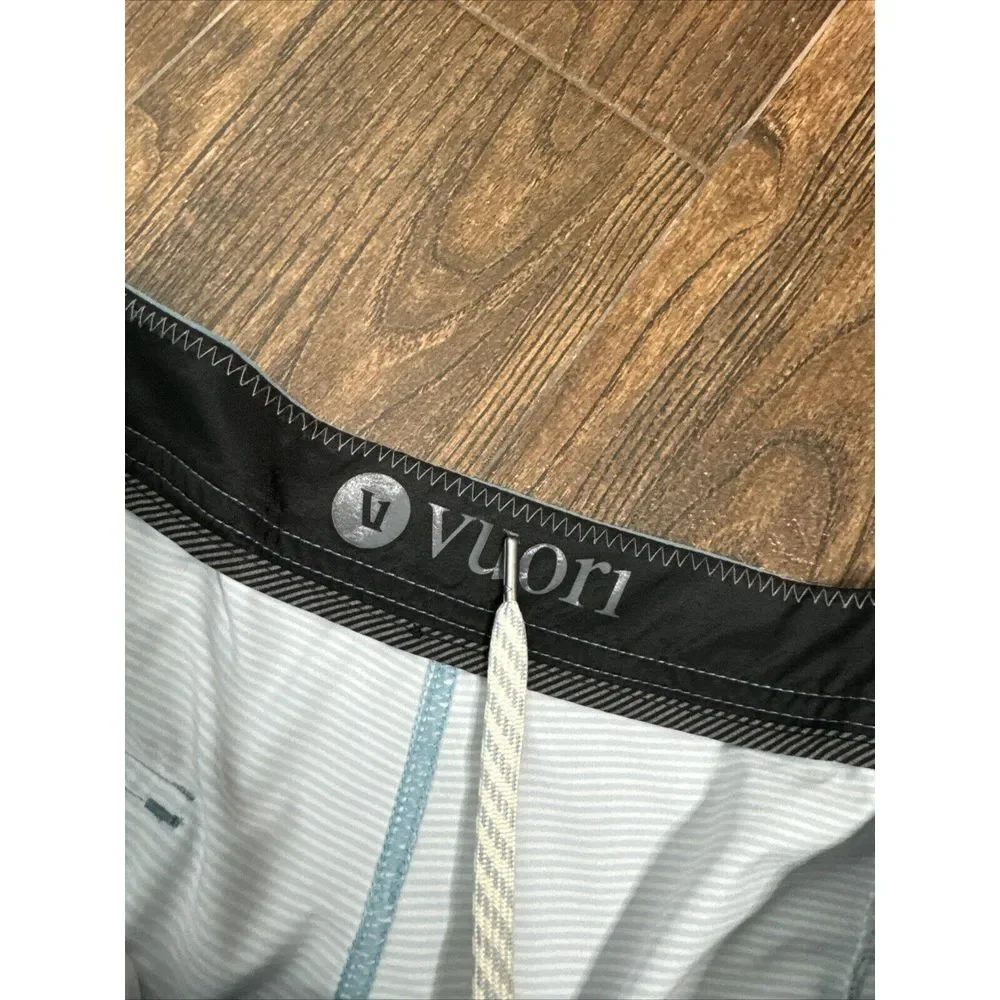 VUORI Cruise Board Shorts Swim Trunks Men's Size 36  Sagebrush‎ Wave Stripe Blue
